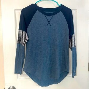 Long sleeve top